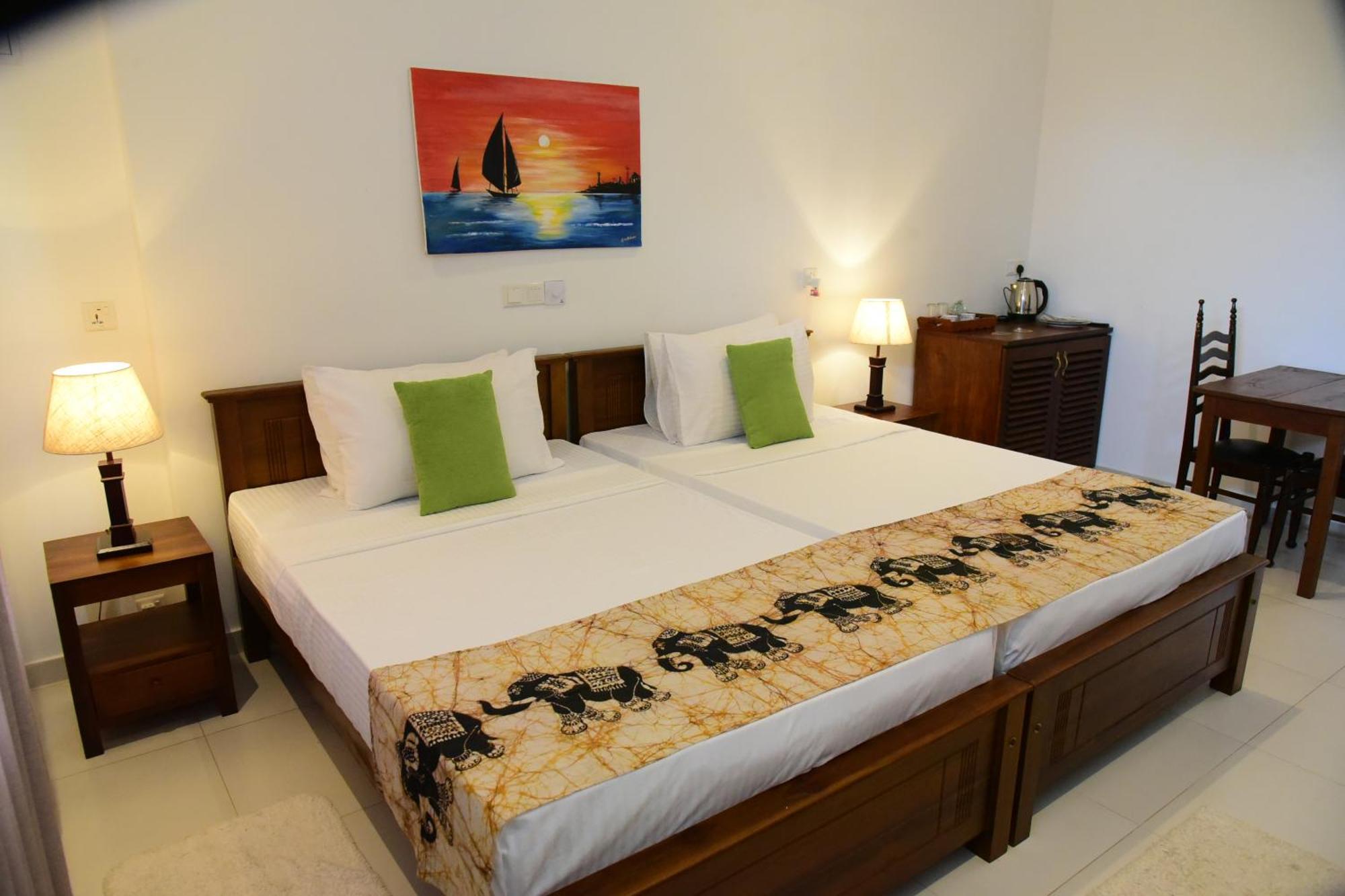 Tranquil Hotel Hikkaduwa Luaran gambar