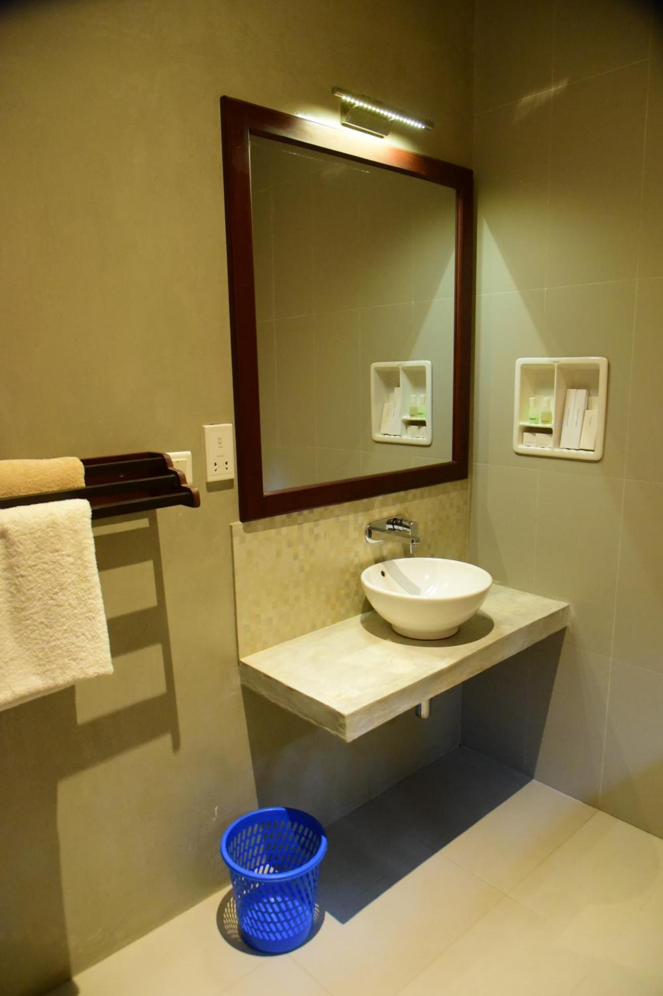 Tranquil Hotel Hikkaduwa Luaran gambar