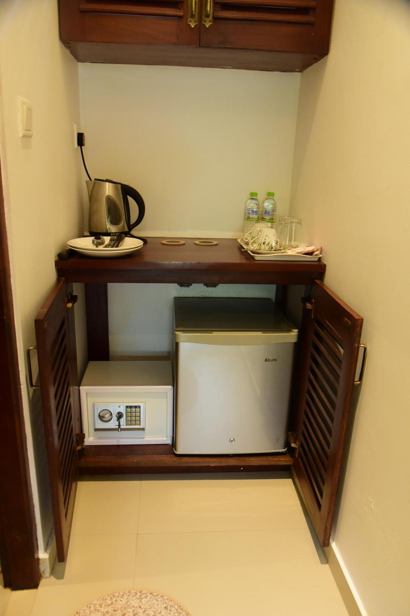 Tranquil Hotel Hikkaduwa Luaran gambar