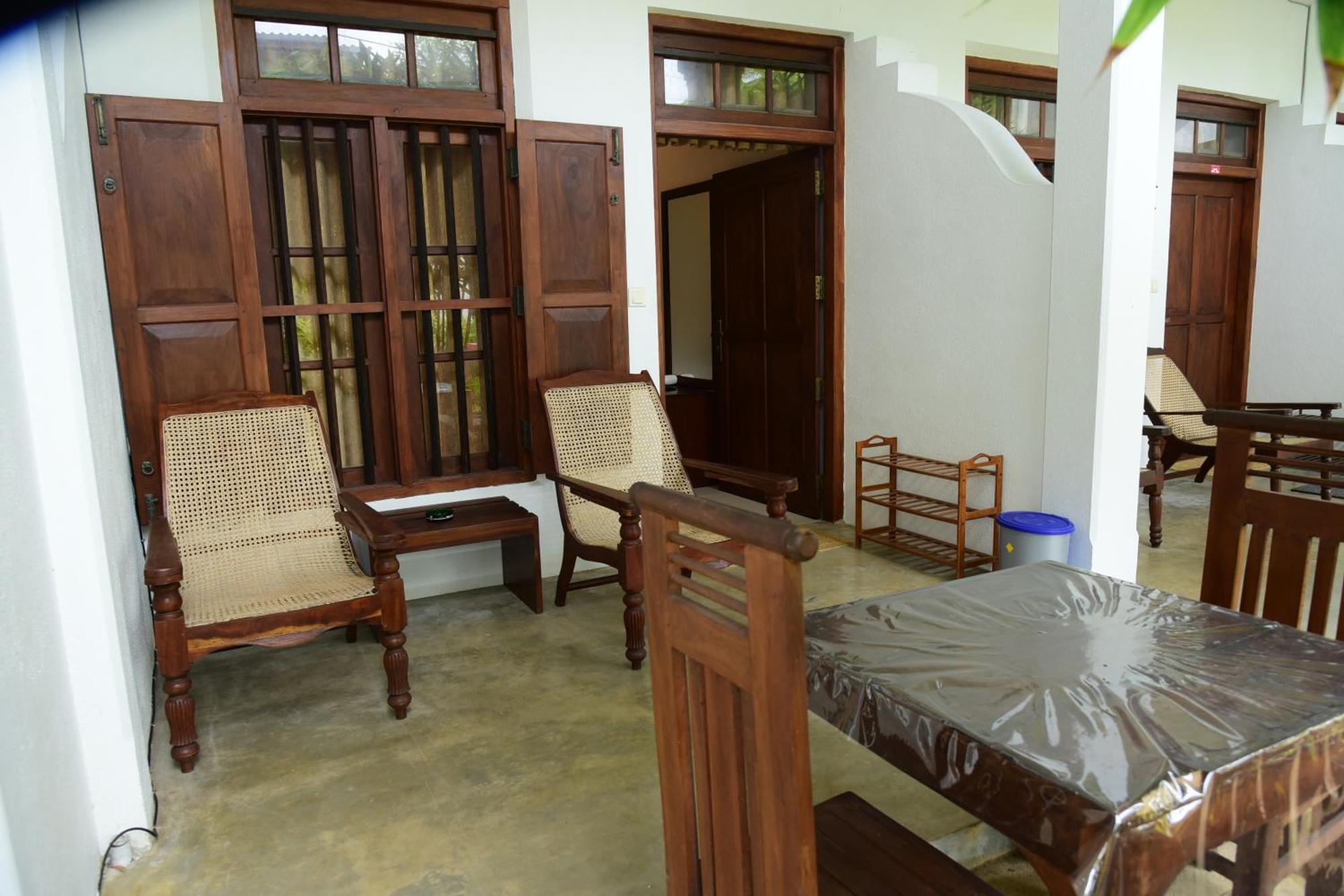 Tranquil Hotel Hikkaduwa Luaran gambar