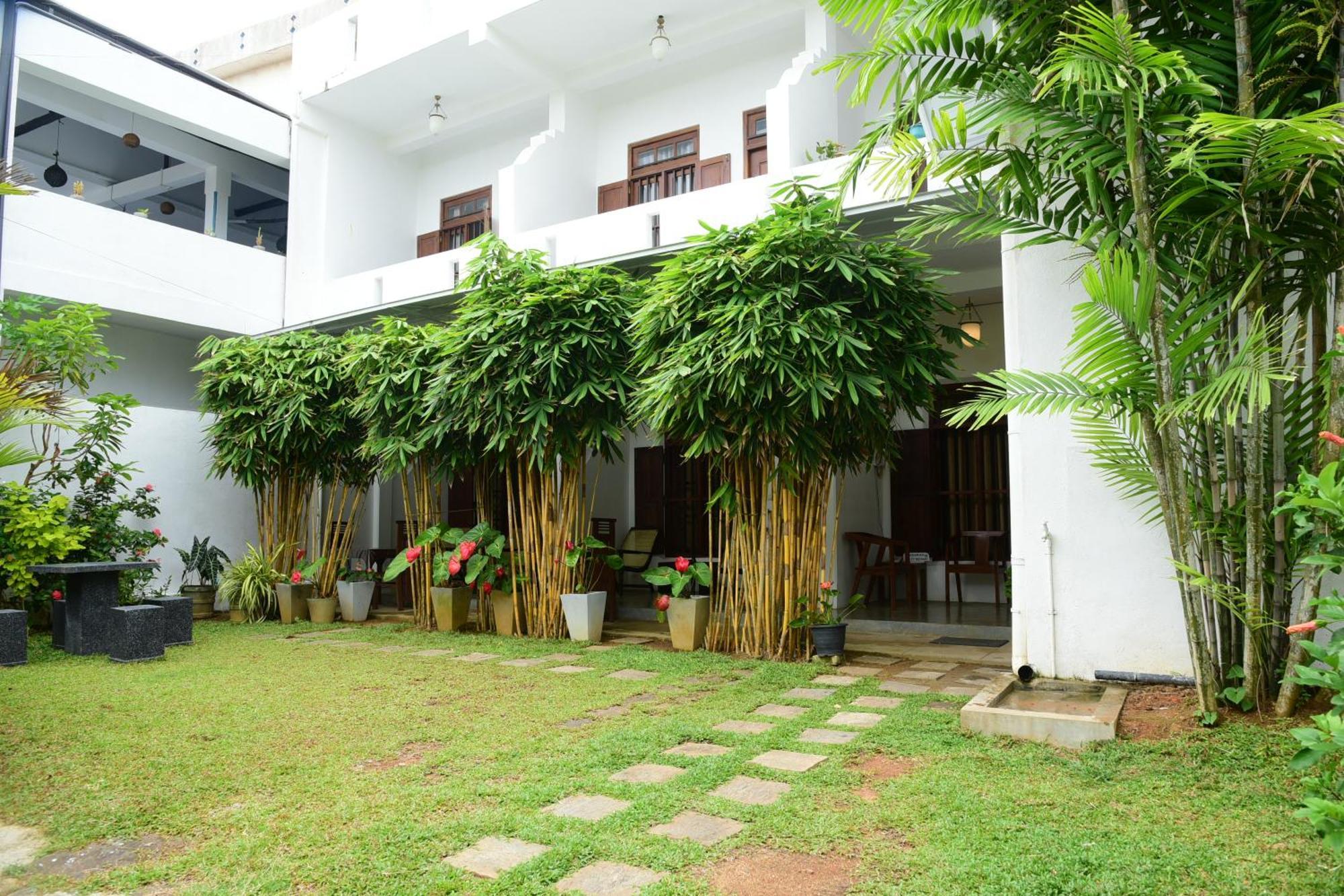 Tranquil Hotel Hikkaduwa Luaran gambar
