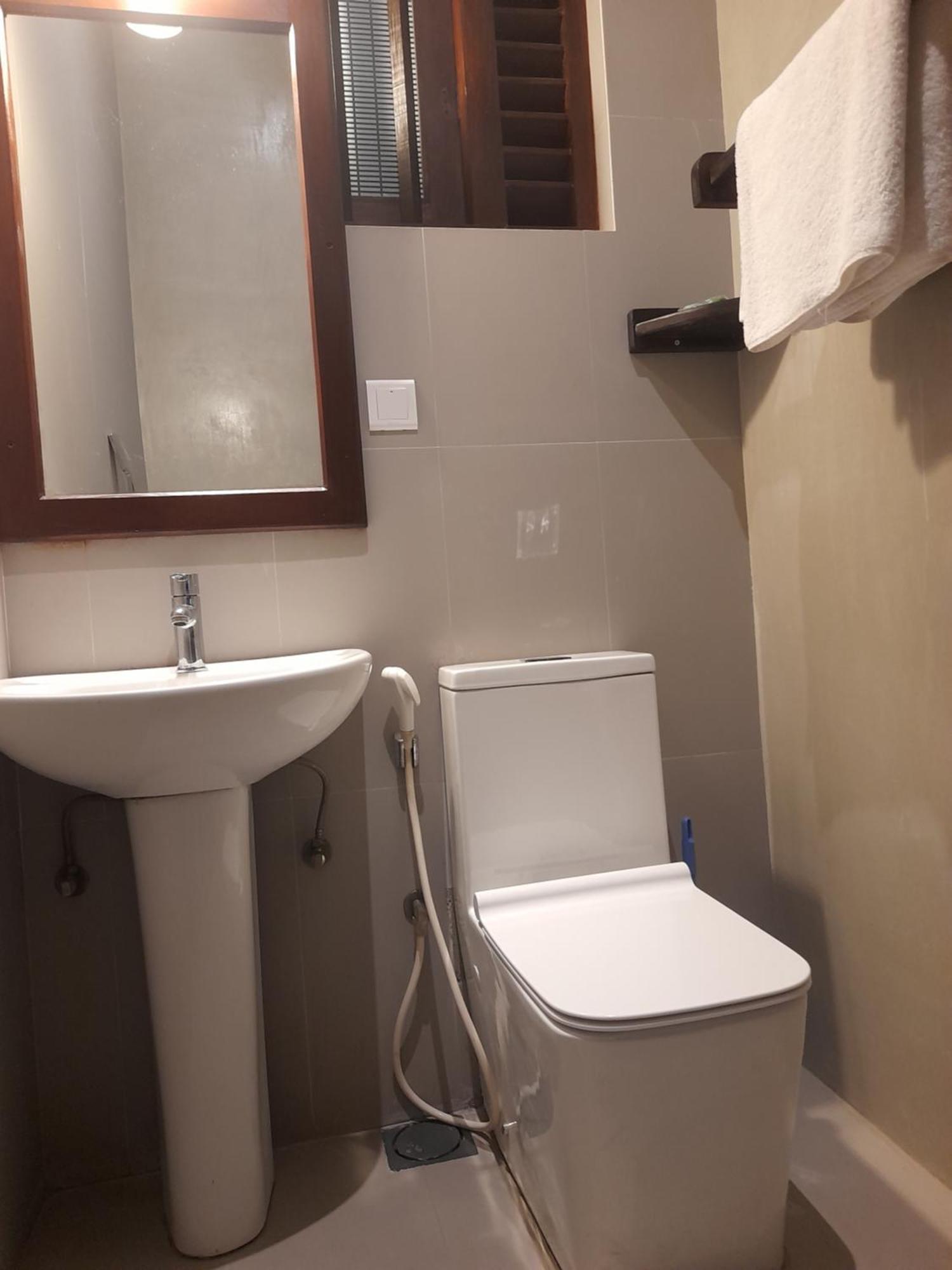 Tranquil Hotel Hikkaduwa Luaran gambar